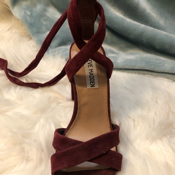Burgundy 3.5inch Steve Madden Wraparound Heels - Picture 4 of 6